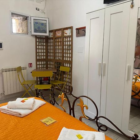 Orange Lemon Center Palermo Apartment ภายนอก รูปภาพ